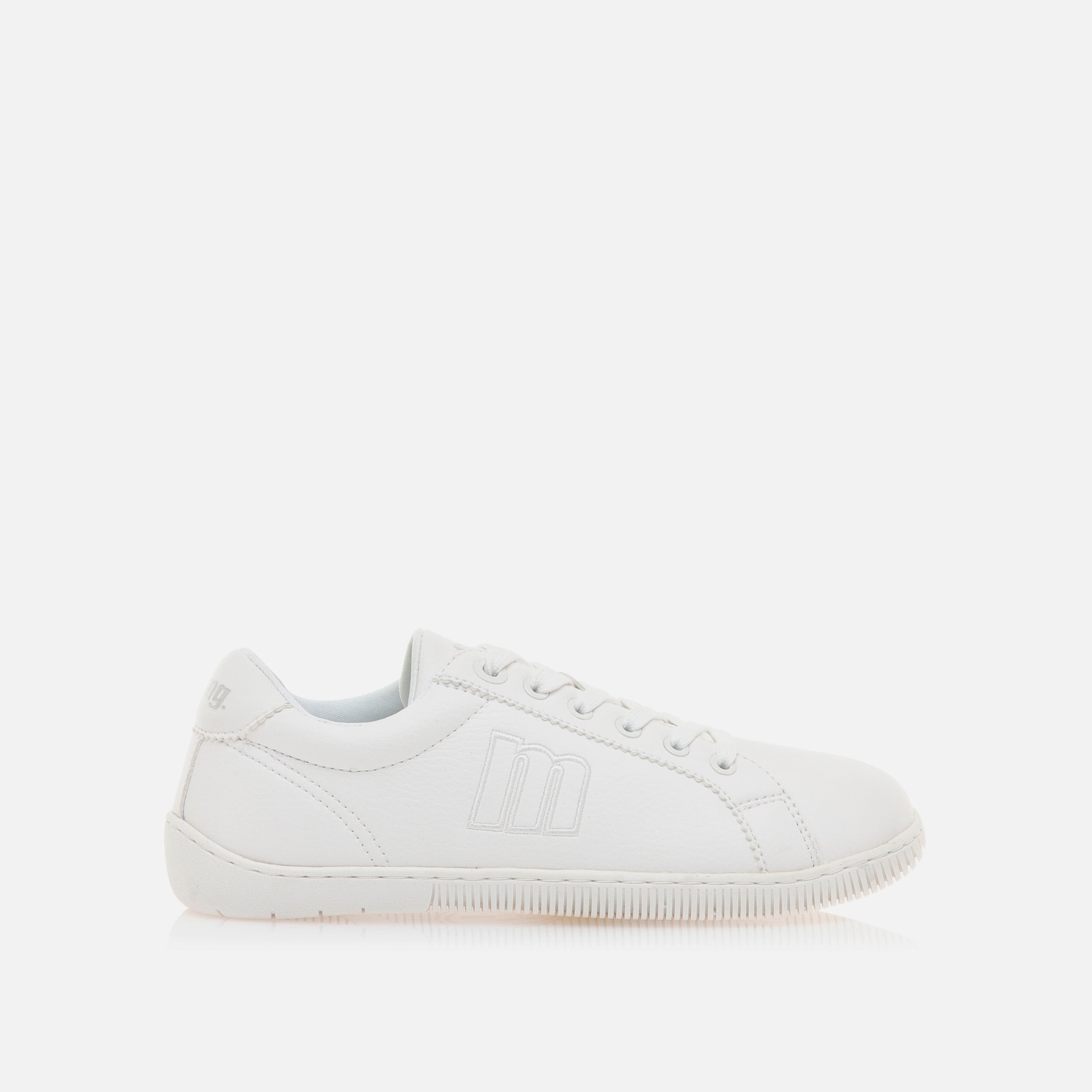 Mustang Free Sneaker weiß — welche Sneaker-Modelle 2026 zu jedem Outfit passen und wie man sie per Foto findet