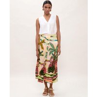 Lola Casademunt - Falda midi con estampado multicolor. — cómo combinar una chaqueta vaquera y encontrar cada prenda por foto