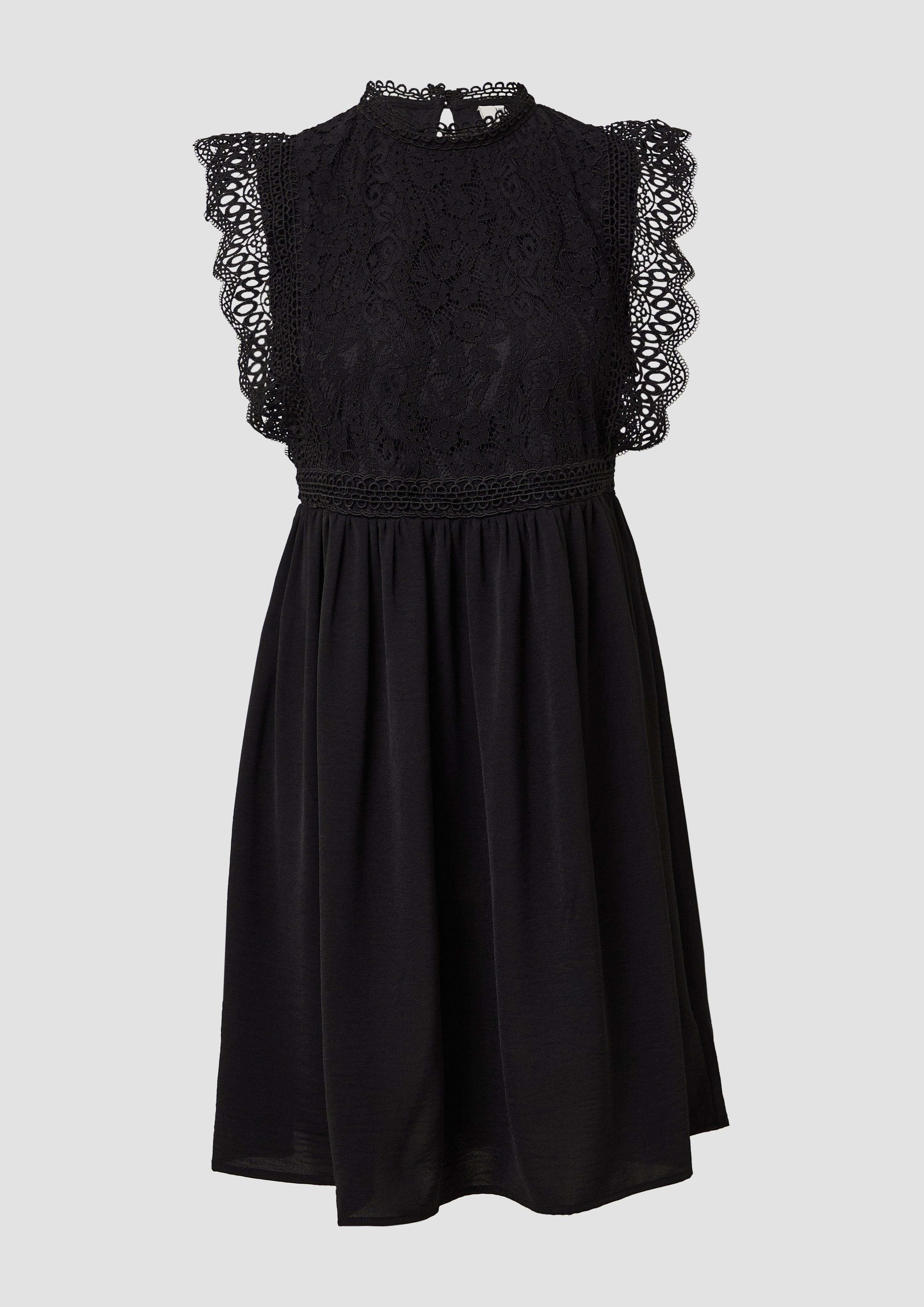 Kurzes Kleid mit Spitzenoberteil — festliche Kleider und Abendkleider in großen Größen für Hochzeit, Gala und Abend