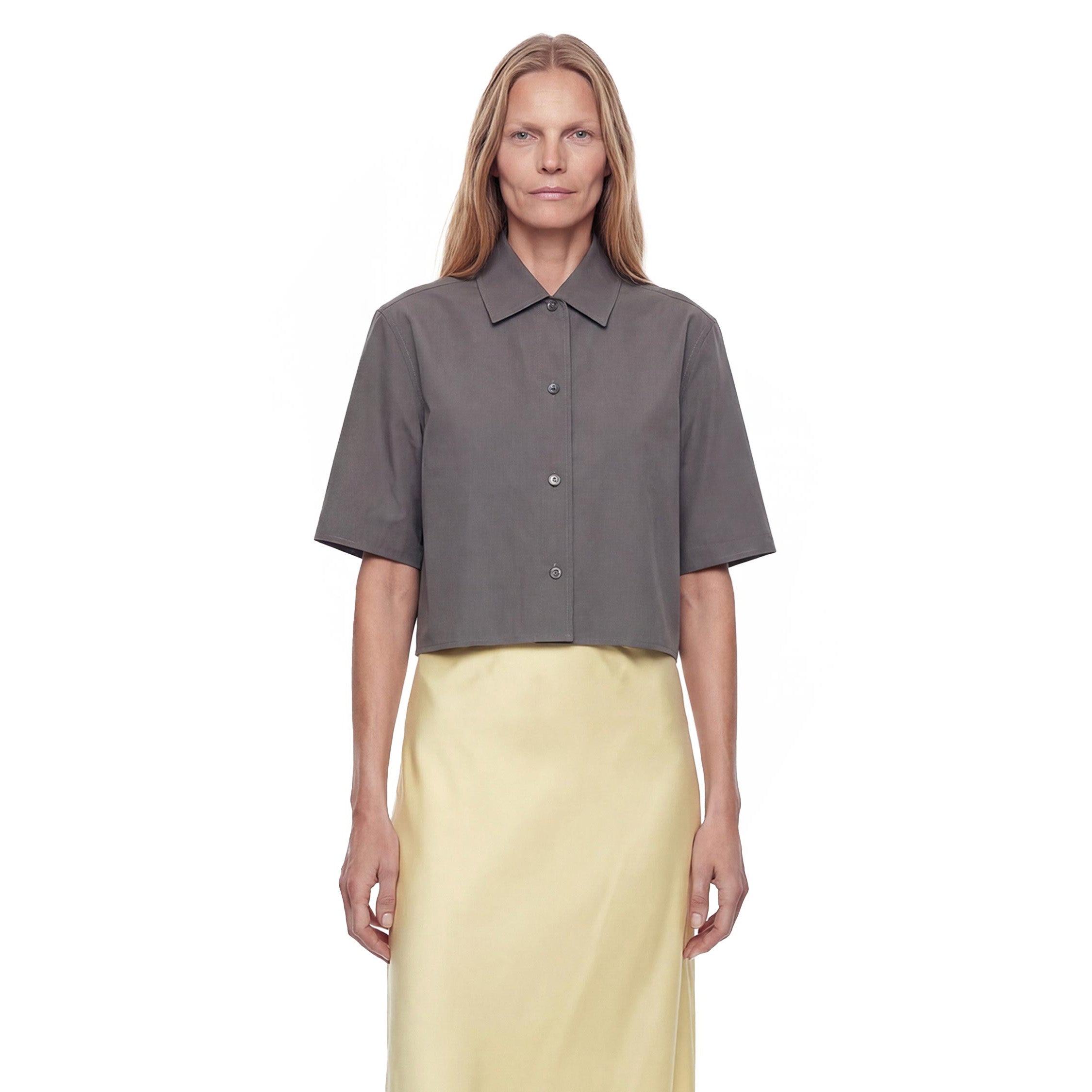 Shirt 151 — Alternative zum Look von Hong Hae-in aus Queen of Tears