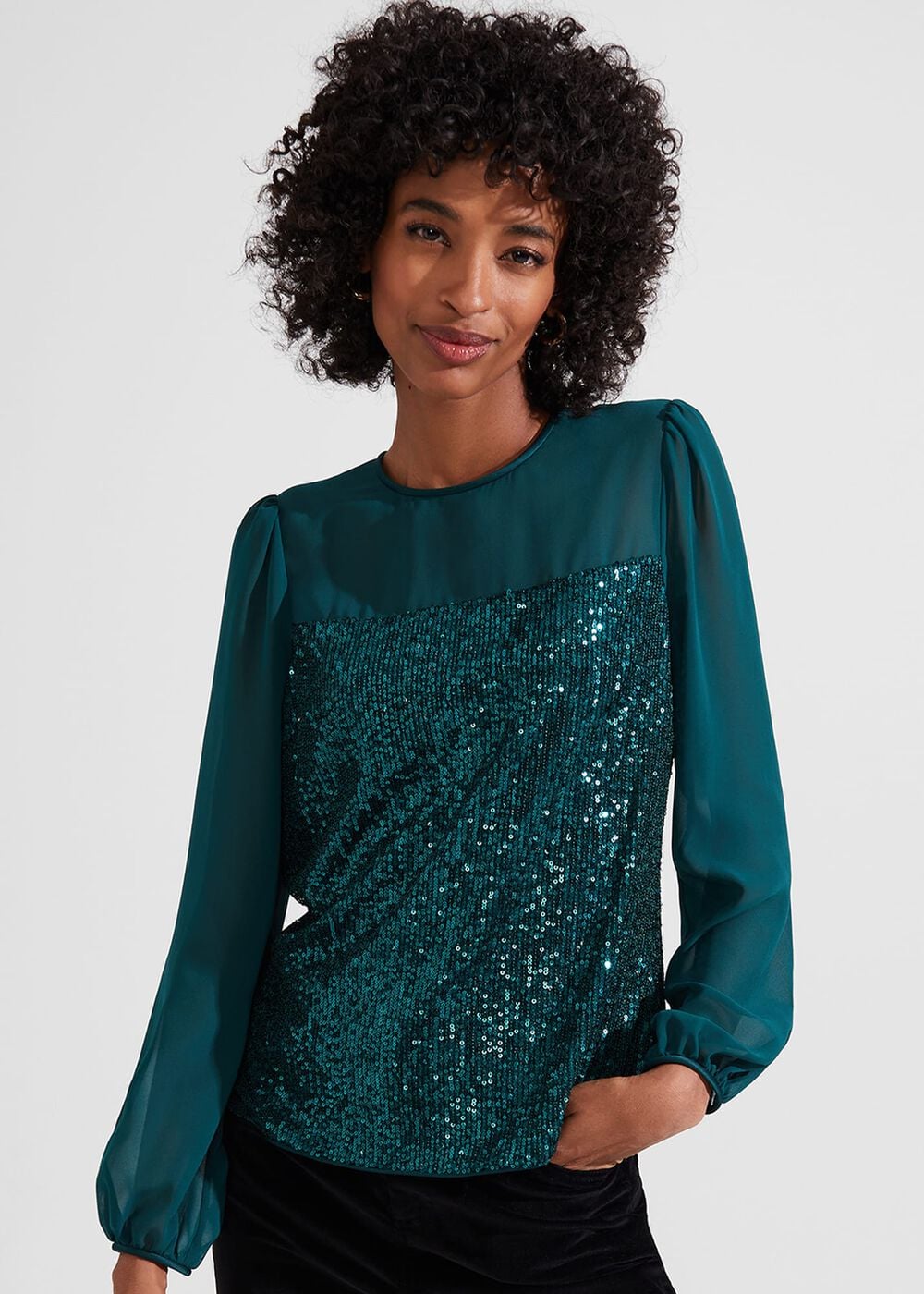 Zariah Sequin Top — Christmas outfit idea for women