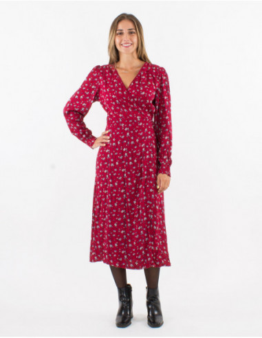 Robe longue élégante portefeuille avec petites fleurs bohème
