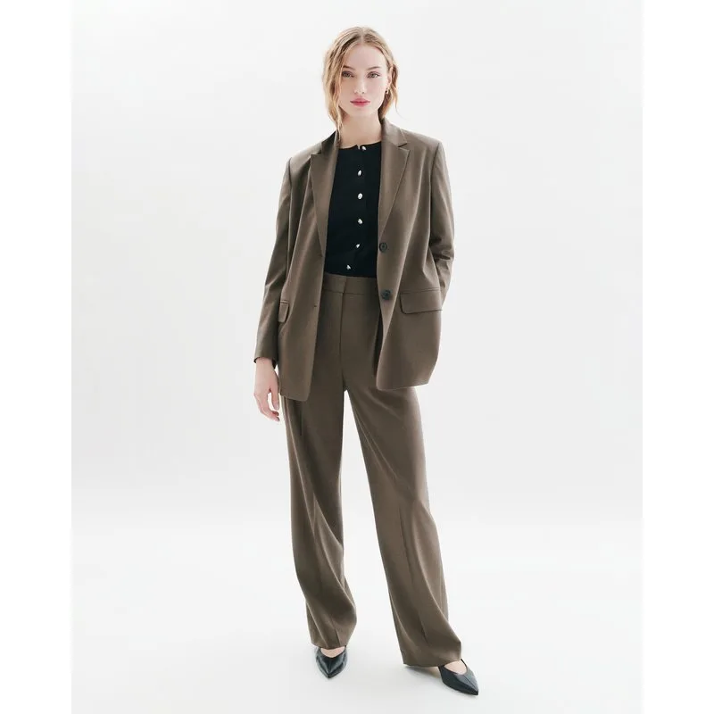 Caroll - Pantalón sartorial de mujer con pinzas de talle alto. — alternativa barata a un look de famosa