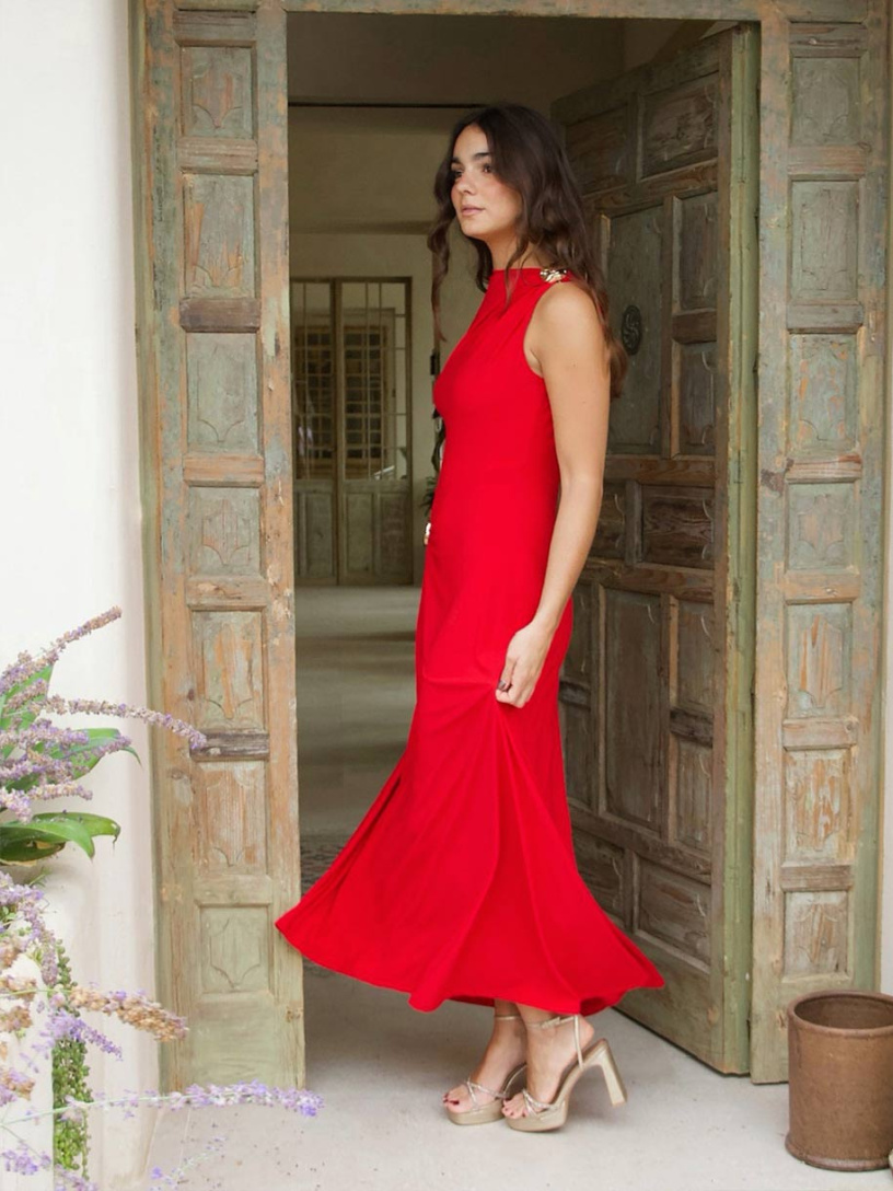 Robe aplique martelé rouge s/m - mariquita trasquilá — alternative aux tenues de Hong Hae-in dans Queen of Tears