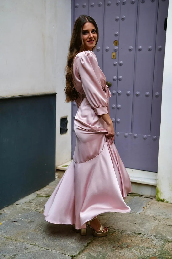 Vestido Bella Orquidea – Satiata — outfits y moda de Mujeres Imperfectas (serie turca)